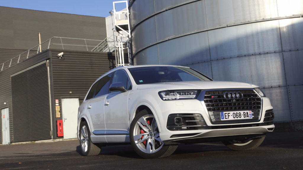 Audi-SQ7-1