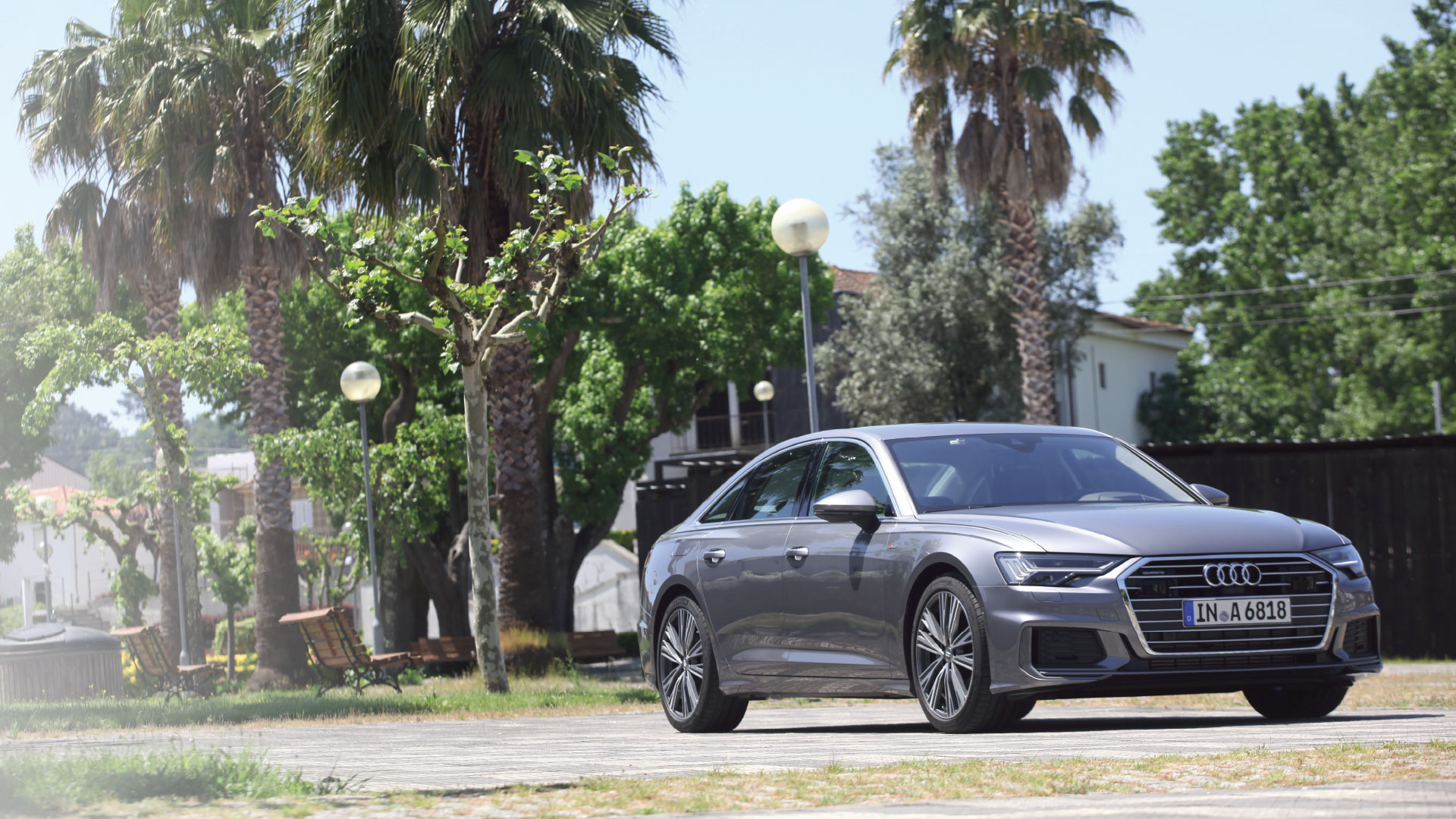 Ouverture des commandes du bestseller : la nouvelle Audi A4 - Audi