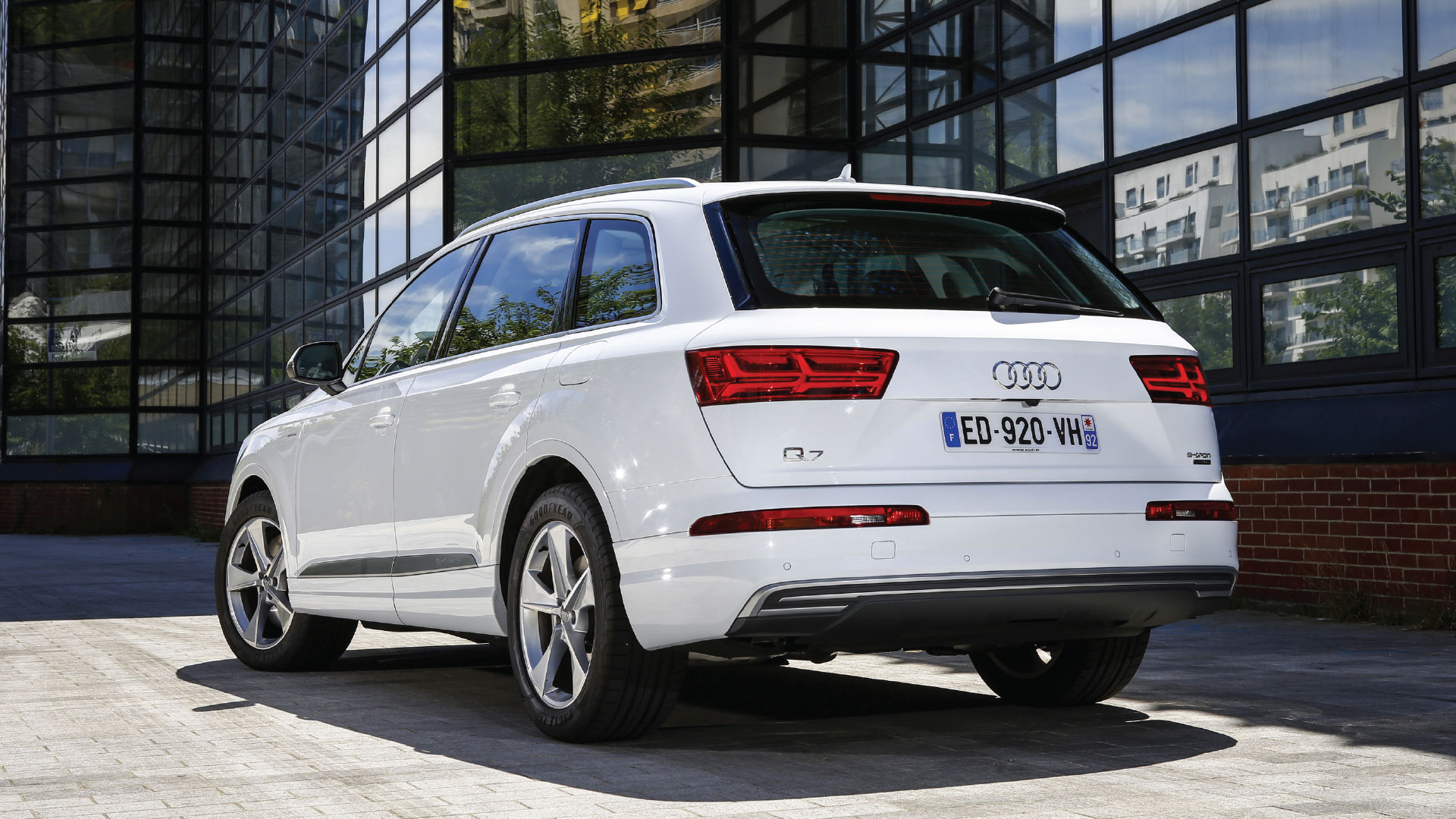 Audi-Q7