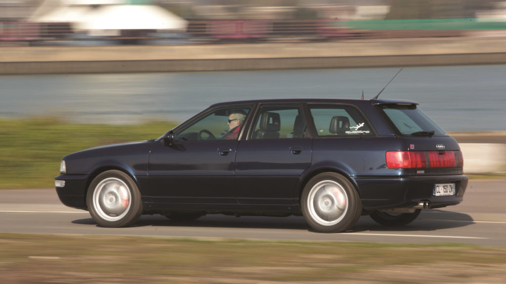 Audi RS2