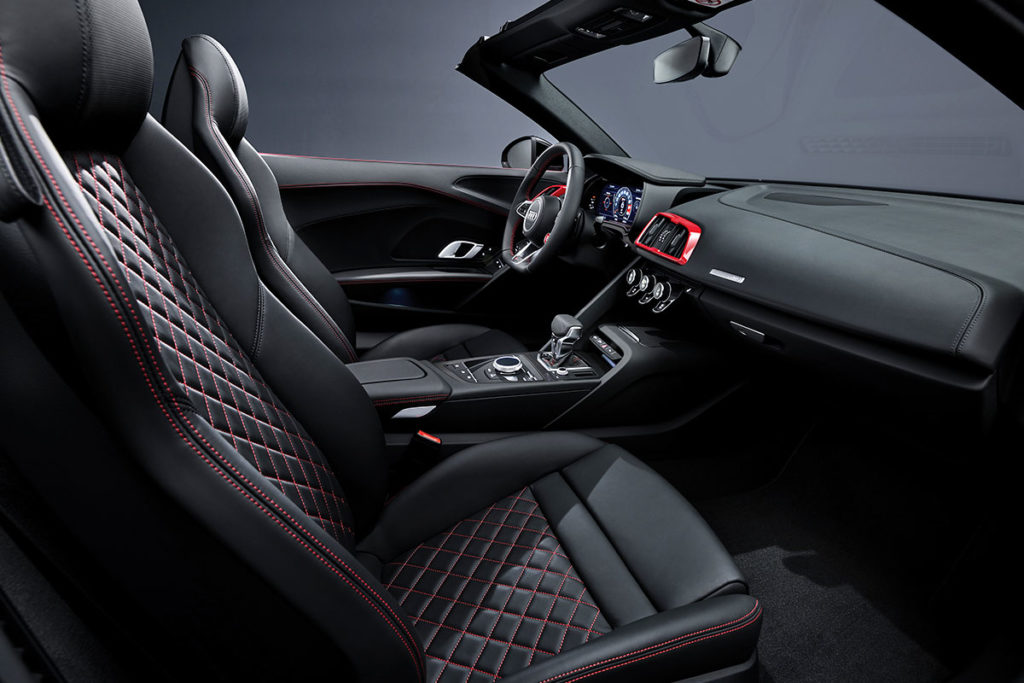 Audi R8 RWD siege cuir