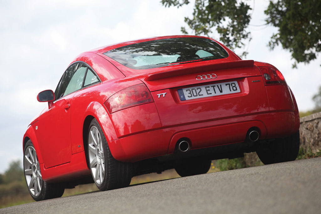 Audi-TT-Coupe arriere