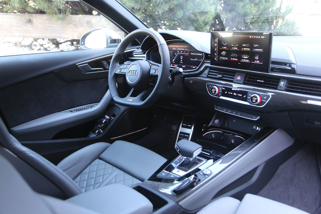 Audi S4 interieur siège