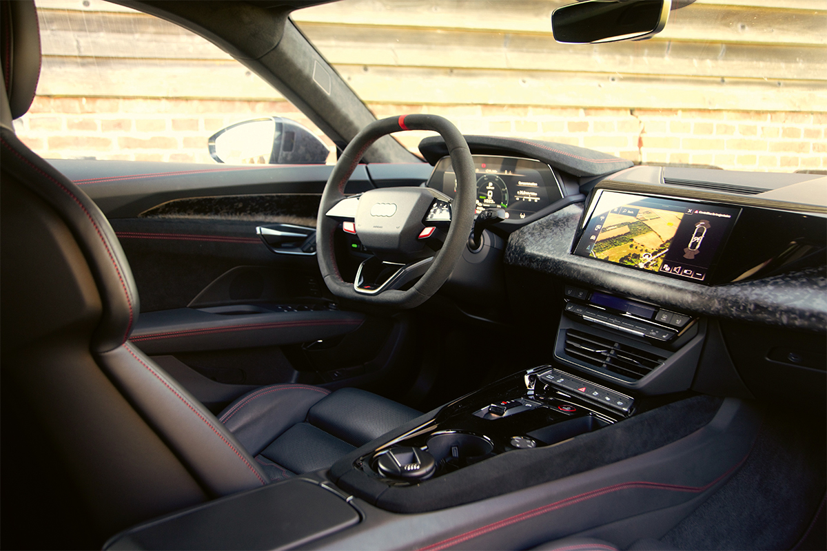 e-tron GT RS