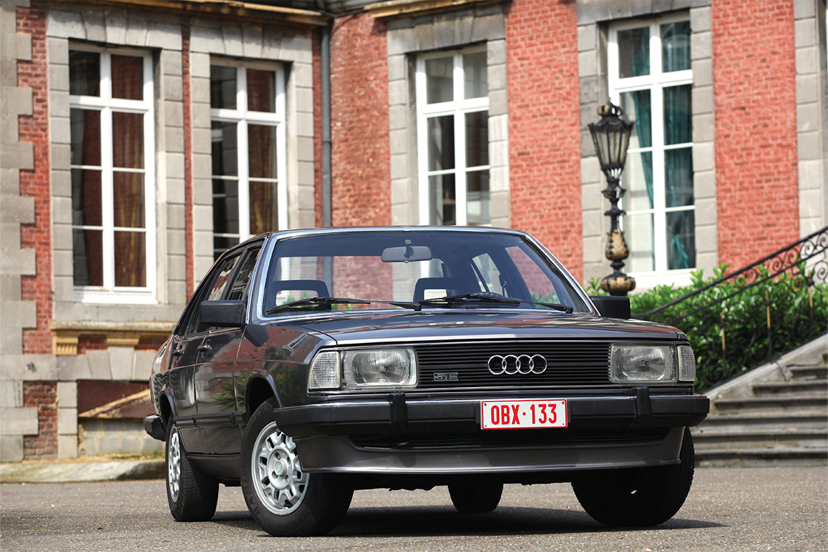 Audi 100 « C2 »