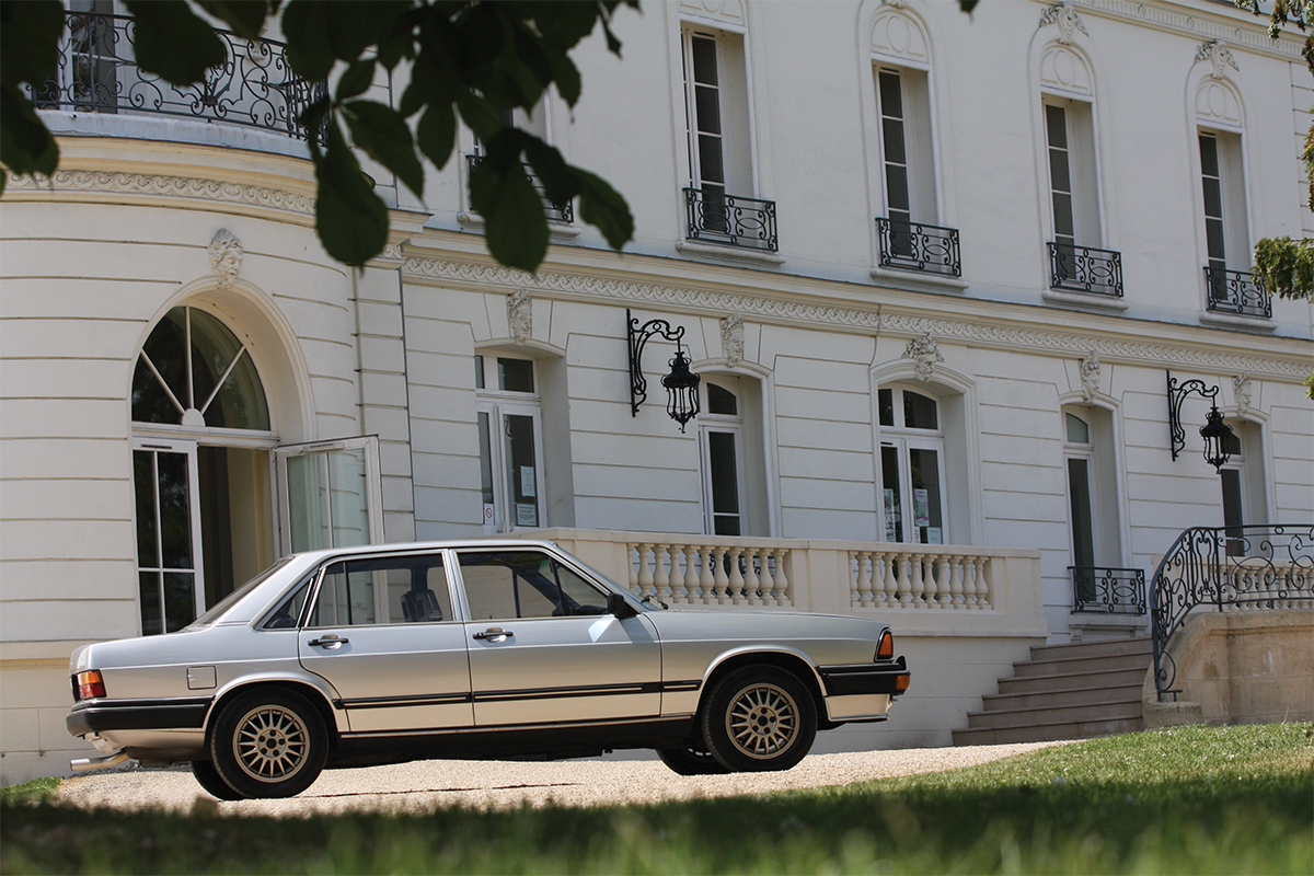 Audi 200