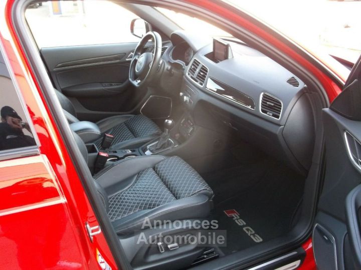 Audi RS Q3 Audi RS Q3 25 TFSI 340 Quattro/LED/NAPPA RS/BOSE/JA 20"/Caméra/Garantie 12 Mois - 16