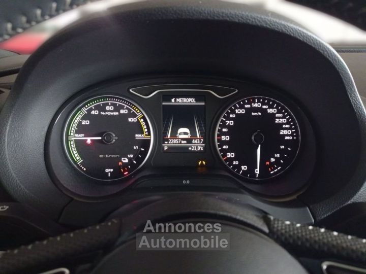 Audi A3 Sportback 40 E-tron/ Hybride/ S Line/ Réseau Audi/ 1ère Main/ Garantie 12 Mois - 12