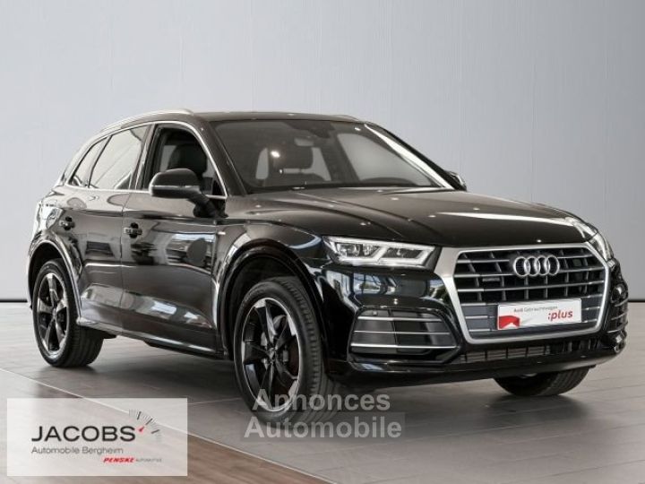 Audi Q5 S-line - 1