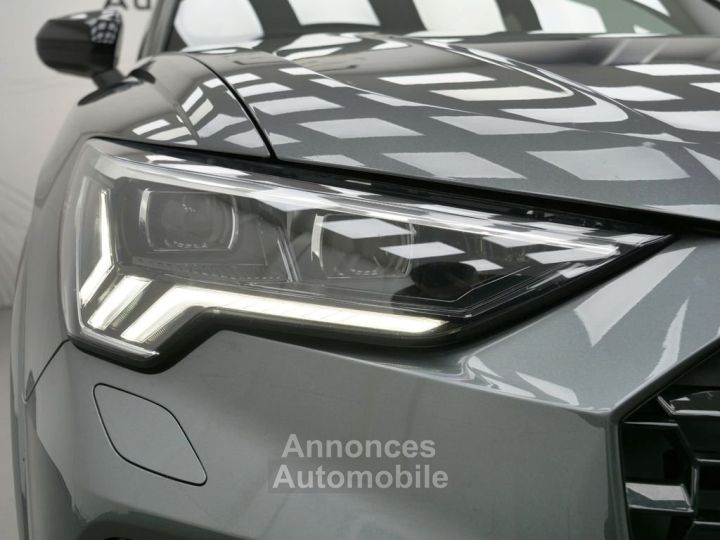 Audi RS Q3 Audi RSQ3 Sportback 25 TFSI Quattro 400 Mod 2020 B&O JA21" Cockpit Numérique B&O Carbon Attelage Garantie 12 Mois - 2