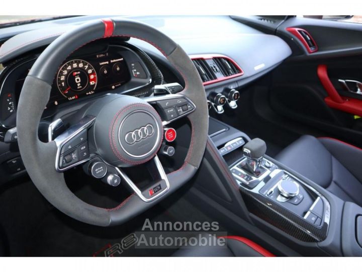 Audi R8 52 V10 RWD 1of1 Performance FSI - BV S-tronic COUPE - 4