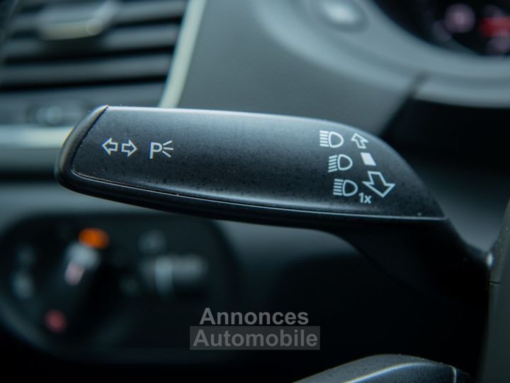 Audi Q3 20 TDI QUATTRO S-tronic - LEDER - XENON - PARKEERSENSOREN - EURO 6B - 26