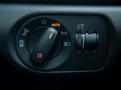 Audi Q3 20 TDI QUATTRO S-tronic - LEDER - XENON - PARKEERSENSOREN - EURO 6B   - 28