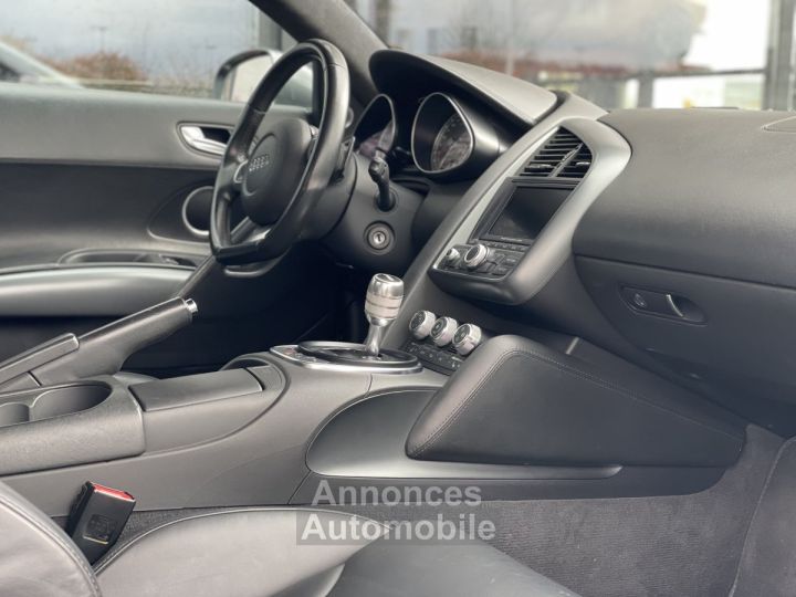 Audi R8 COUPE 42 V8 420 QUATTRO R TRONIC - 6
