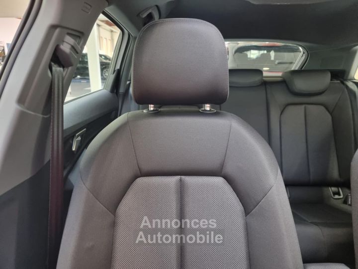 Audi A3 Sportback 35 TFSI - 150 - BV S-Tronic S line - 13