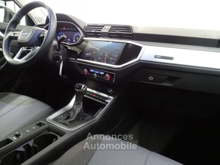 Audi Q3 35TDi 150 STronic - 8