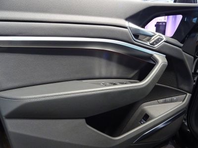 Audi e-tron 55 quattro 408 ch Avus Extended   - 13
