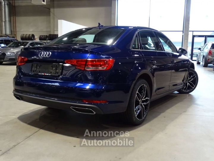 Audi A4 35TDi Stronic 150CH - 3