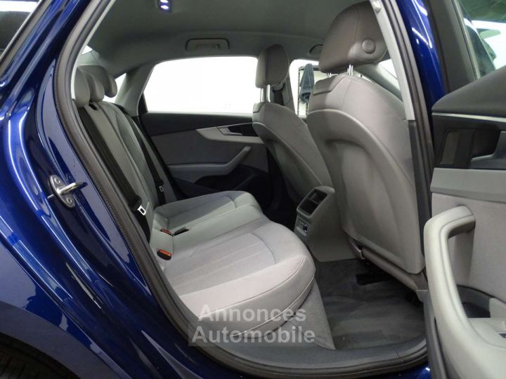 Audi A4 35TDi Stronic 150CH - 11