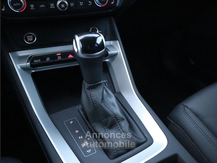 Audi Q3 Sportback 35 TFSI Mild-Hybride/essence/ interieur cuir* - 6