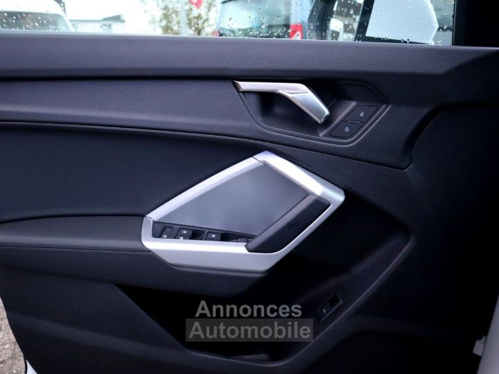 Audi Q3 Sportback 35 TFSI Mild-Hybride/essence/ interieur cuir* - 15