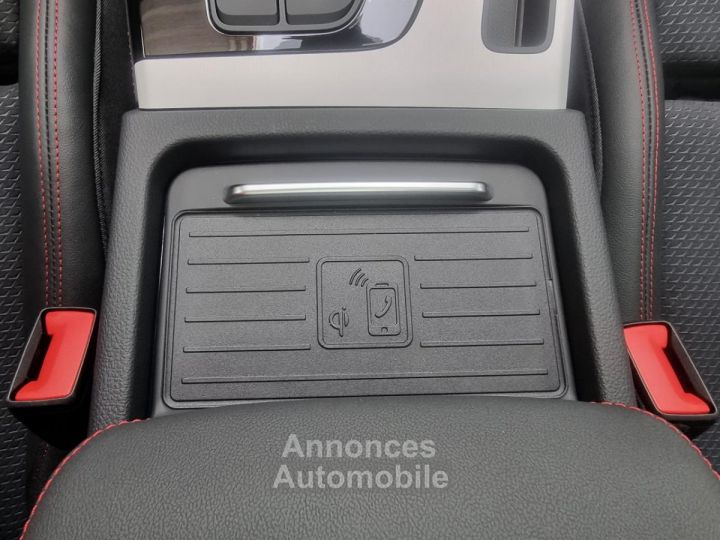 Audi Q5 Sportback II (2) 50 TFSIE 299 S LINE QUATTRO S TRONIC 7 - 18