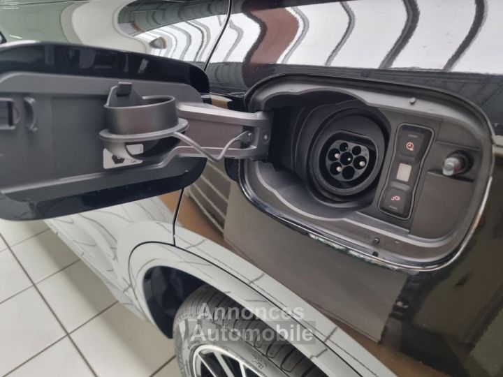 Audi Q5 Sportback II (2) 50 TFSIE 299 S LINE QUATTRO S TRONIC 7 - 24