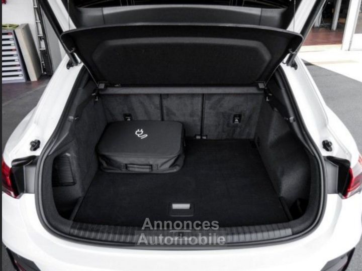 Audi Q3 Sportback 14 45 245 BUSINESS LINE /Hybride (essence/électrique)rechargeable  05/2021 - 2