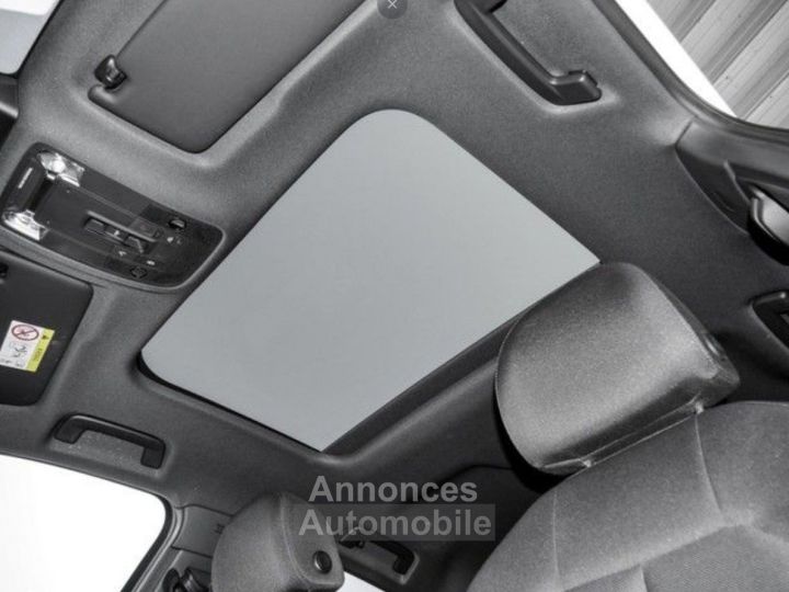 Audi Q3 Sportback 14 45 245 BUSINESS LINE /Hybride (essence/électrique)rechargeable  05/2021 - 3