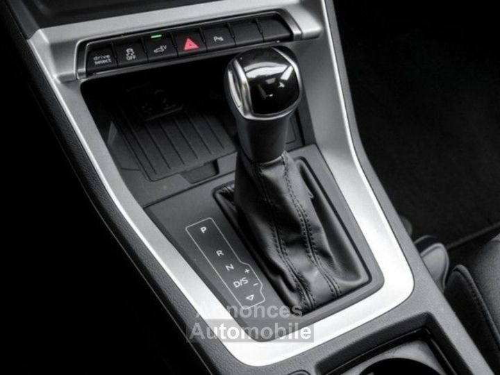 Audi Q3 Sportback 14 45 245 BUSINESS LINE /Hybride (essence/électrique)rechargeable  05/2021 - 4