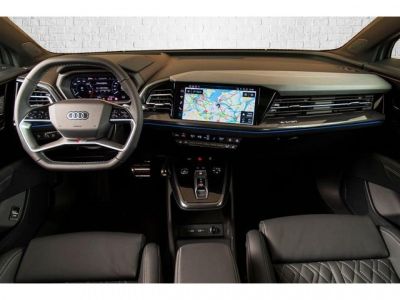 Audi Q4 E-Tron 50 299 ch 82 kWh quattro S line   - 4