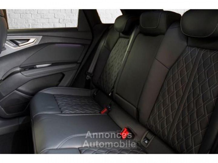 Audi Q4 E-Tron 50 299 ch 82 kWh quattro S line - 13