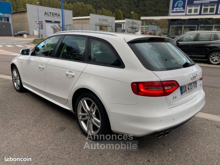 Audi A4 (2) Avant 20 TDI 150 S Line Xénons - 2