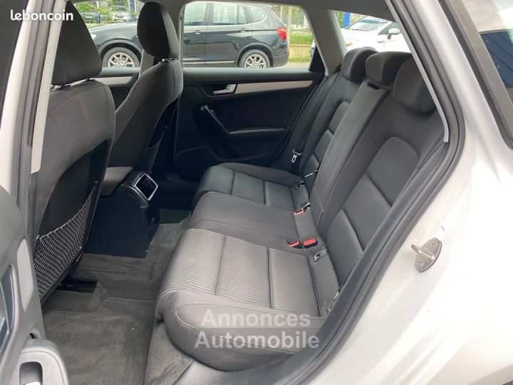 Audi A4 (2) Avant 20 TDI 150 S Line Xénons - 5