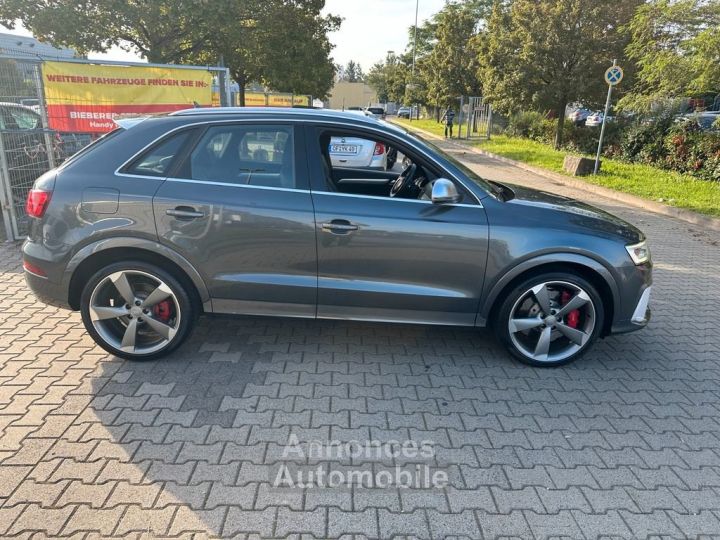 Audi RS Q3 BOSE/PANO/KEYLESS/MMI+ - 4