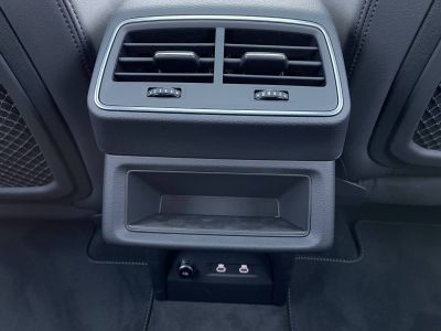 Audi e-tron SPORTBACK Sportback 55 quattro 408 ch S line   - 30