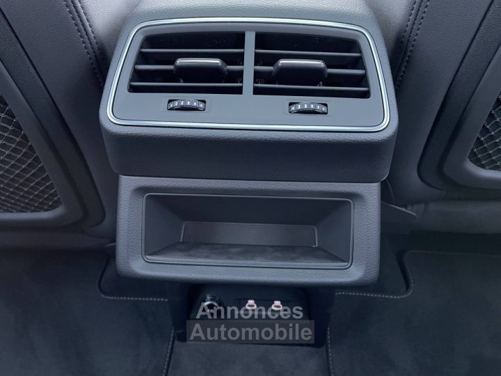 Audi e-tron SPORTBACK Sportback 55 quattro 408 ch S line - 30