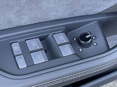 Audi e-tron SPORTBACK Sportback 55 quattro 408 ch S line   - 34