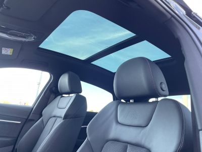 Audi e-tron SPORTBACK Sportback 55 quattro 408 ch S line   - 38