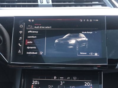 Audi e-tron 55 quattro 408 ch S line   - 15