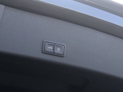 Audi e-tron 55 quattro 408 ch S line   - 24