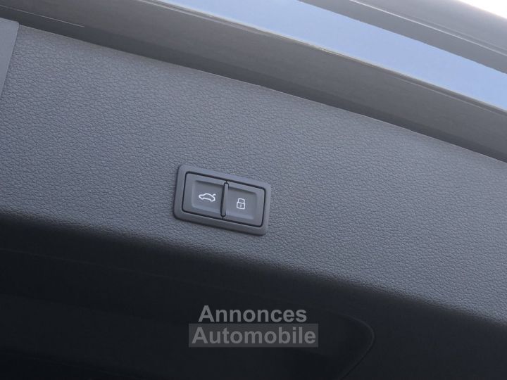 Audi e-tron 55 quattro 408 ch S line - 24