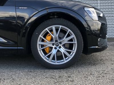 Audi e-tron 55 quattro 408 ch S line   - 43
