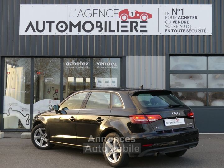 Audi A3 SPORBACK TFSI 115 CV DESIGN - 3