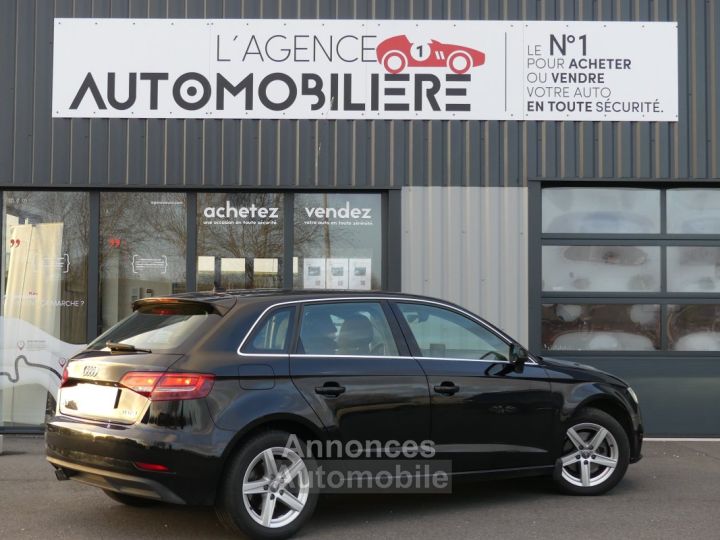 Audi A3 SPORBACK TFSI 115 CV DESIGN - 5