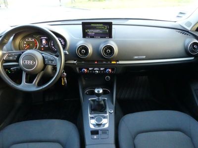 Audi A3 SPORBACK TFSI 115 CV DESIGN   - 15