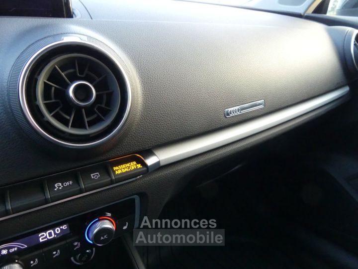 Audi A3 SPORBACK TFSI 115 CV DESIGN - 30