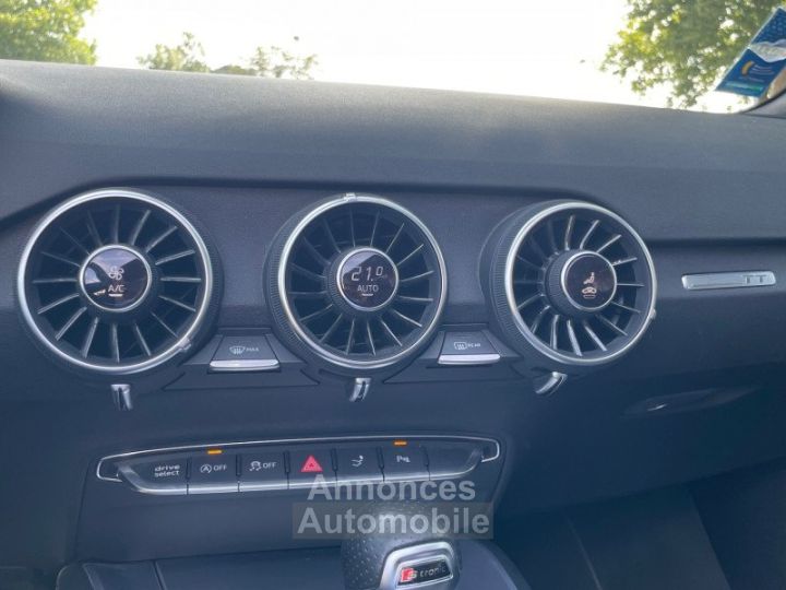 Audi TT Roadster 40 TFSI 197CH S LINE S TRONIC 7 - 17