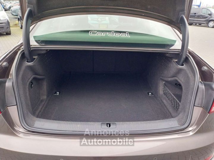 Audi A4 35 TFSI Design-S-LINE-GPS-CLIM-BLUETOOTH-GARANTIE- - 11