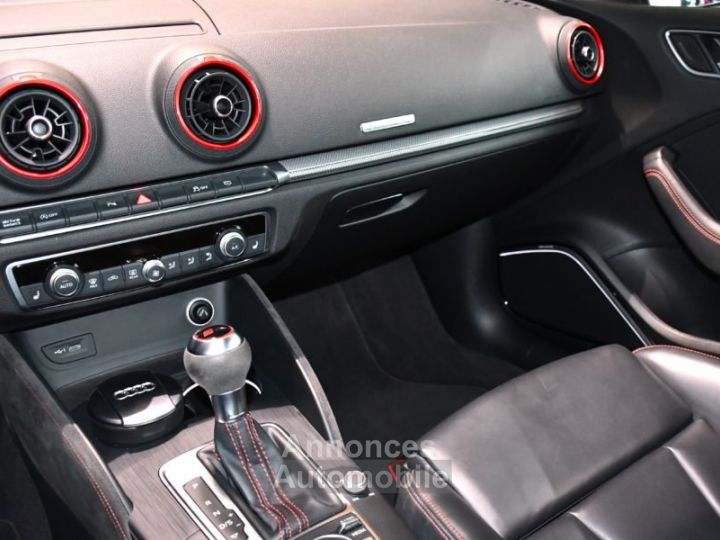 Audi RS3 Berline 25 TFSI 400 Quattro S-Tronic 7 GPS Virtual Keyless ACC Échappement RS Bang Olufsen JA 19 - 20